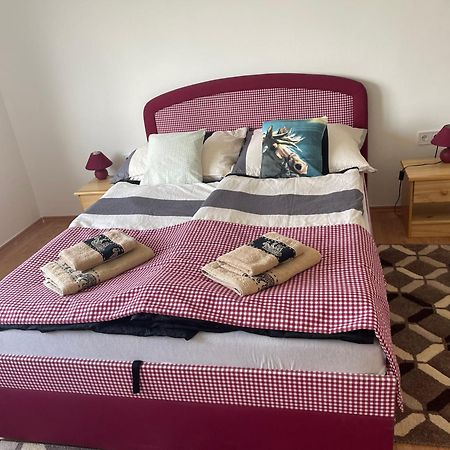 Valentina Apartman Balatonmáriafürdő Exteriör bild