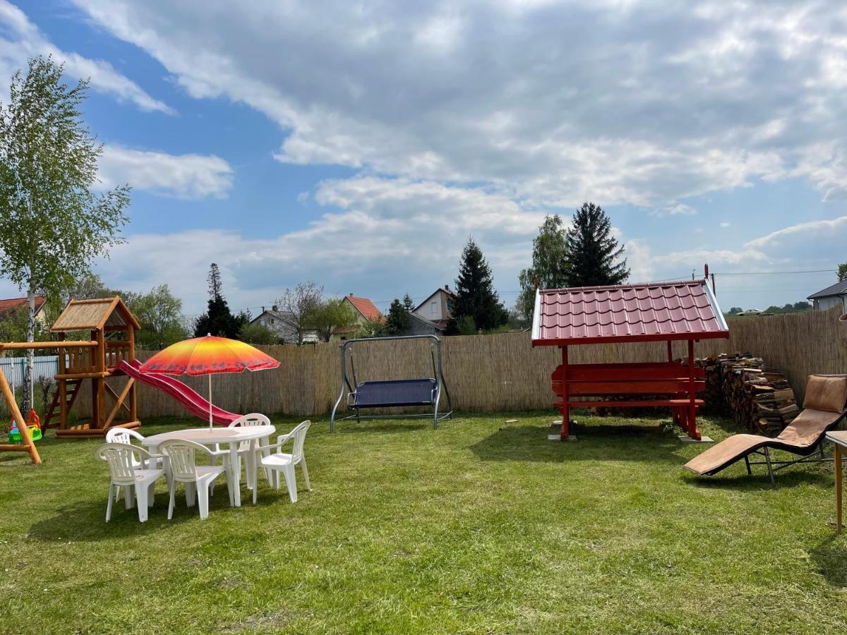 Valentina Apartman Balatonmáriafürdő Exteriör bild